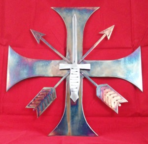 Templar Cross with Arrows and Dagger Item #: 322052933127